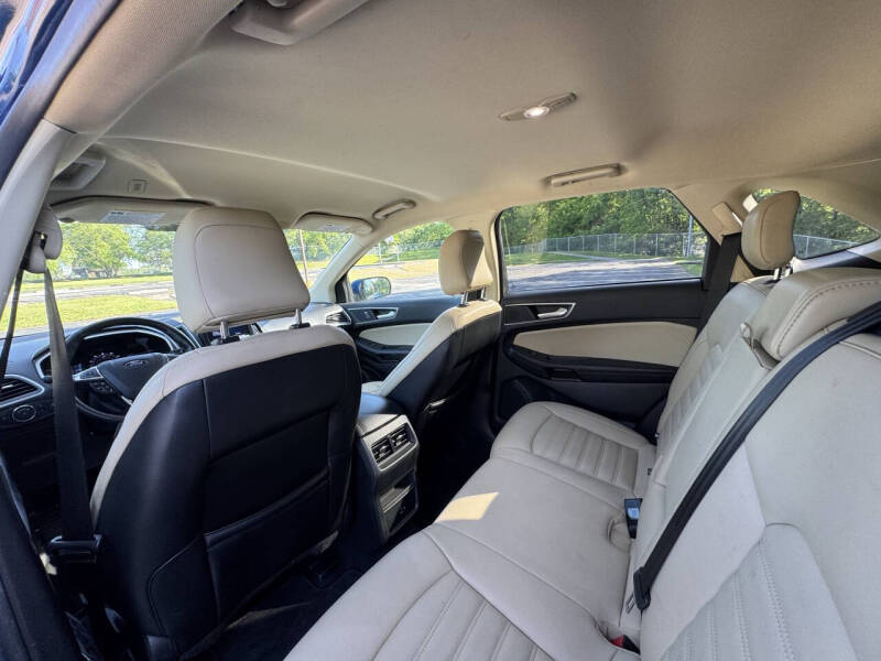 2021 Ford Edge SEL