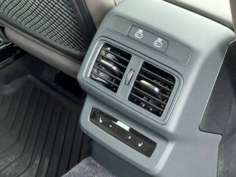 2025 Audi Q5 quattro Prestige TFSI