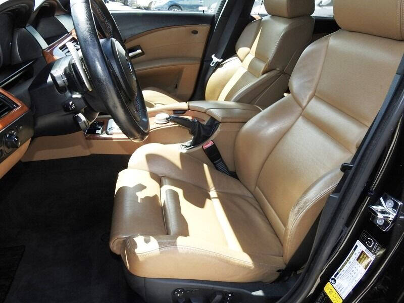 2006 BMW M5  - $18,900