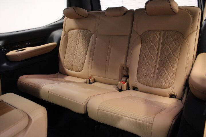 2022 Jeep Grand Wagoneer Series III