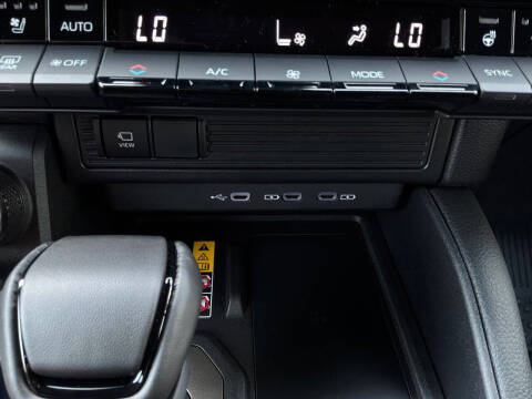 2027 Toyota Land Cruiser