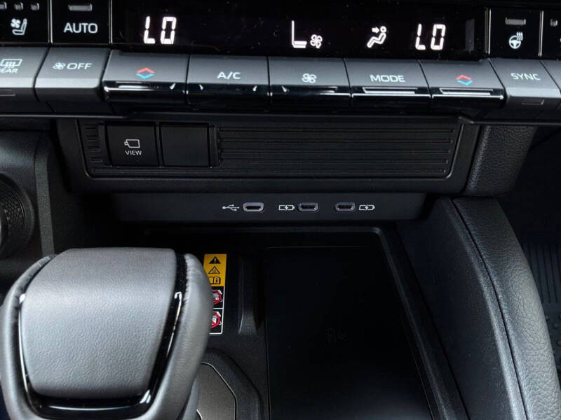 2027 Toyota Land Cruiser