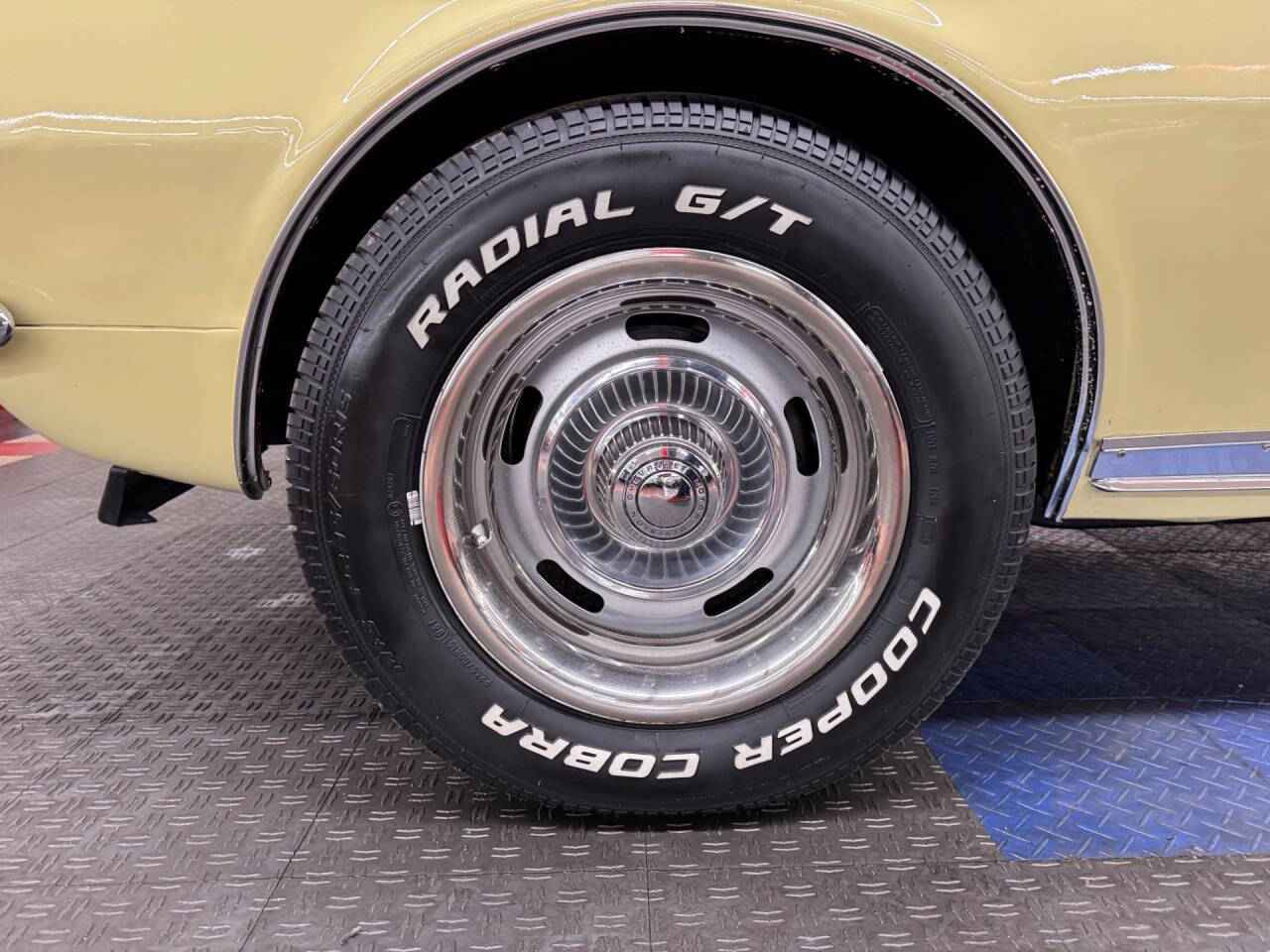 1967 Chevrolet Camaro 25