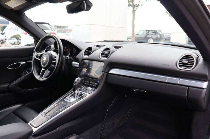 2019 Porsche 718 Cayman