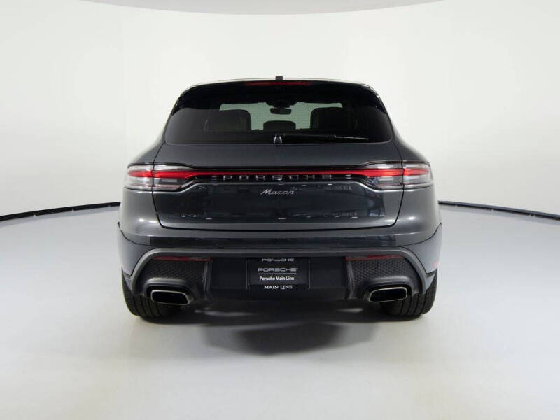 2026 Porsche Macan