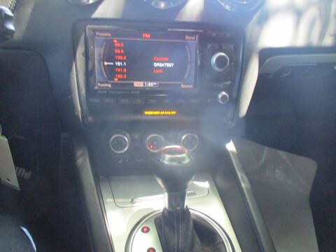 2011 Audi TTS 2.0T quattro Prestige