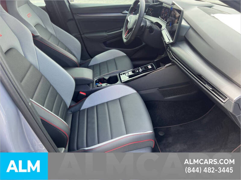 2025 Volkswagen Golf GTI Autobahn