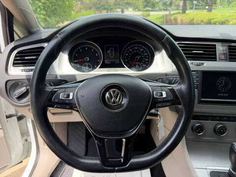 2017 Volkswagen Golf