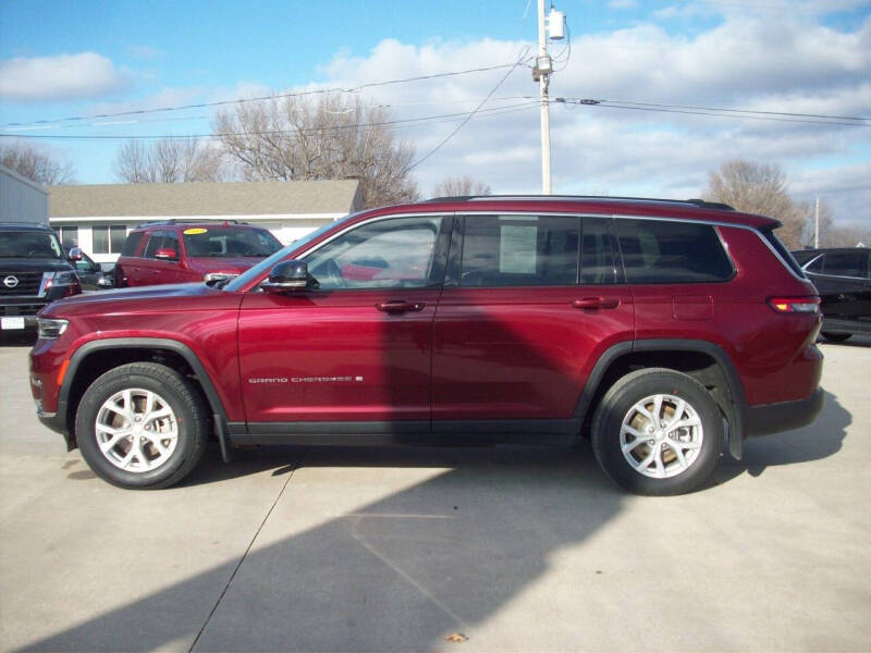 Used 2023 Jeep Grand Cherokee L Limited with VIN 1C4RJKBG1P8865002 for sale in Seneca, KS