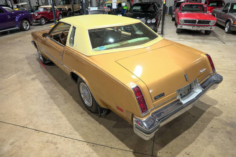 1977 Oldsmobile Cutlass Supreme