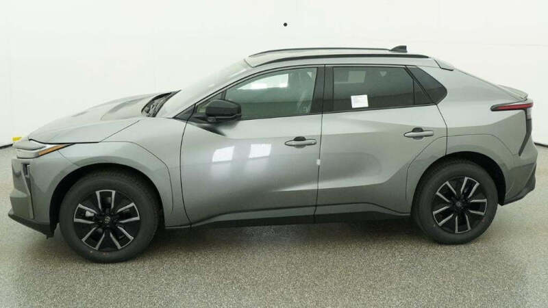 2026 Toyota bZ XLE Plus