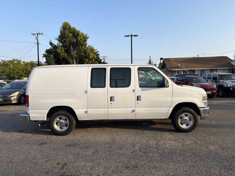 2012 Ford E-Series E-150