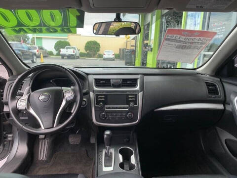 2016 Nissan Altima 2.5 SR