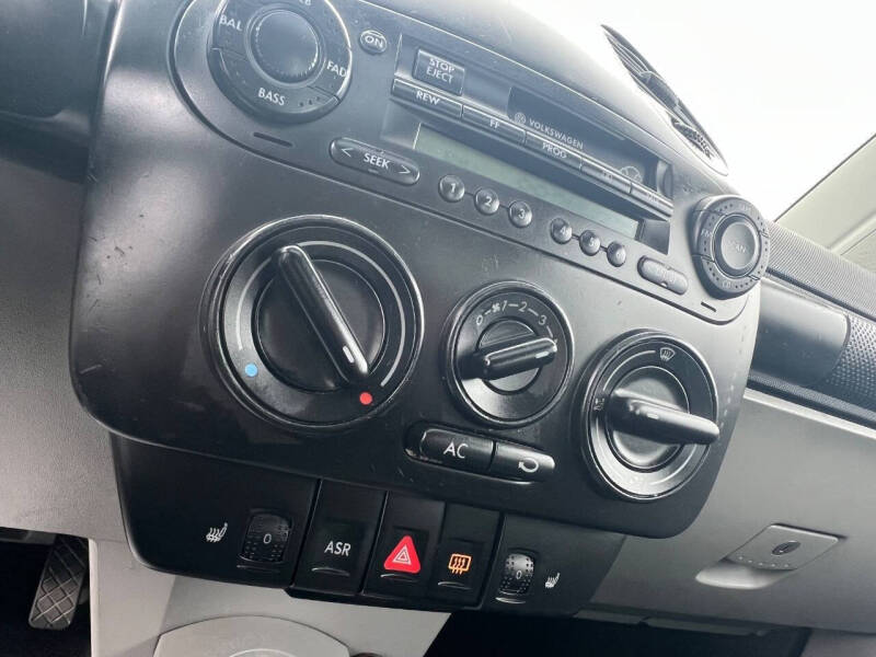 2000 Volkswagen New Beetle GLX 1.8T