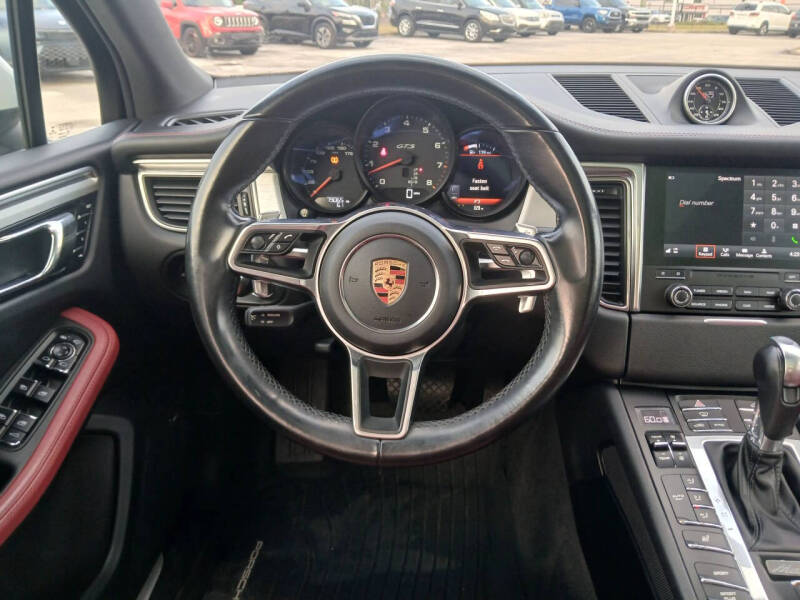 2018 Porsche Macan GTS