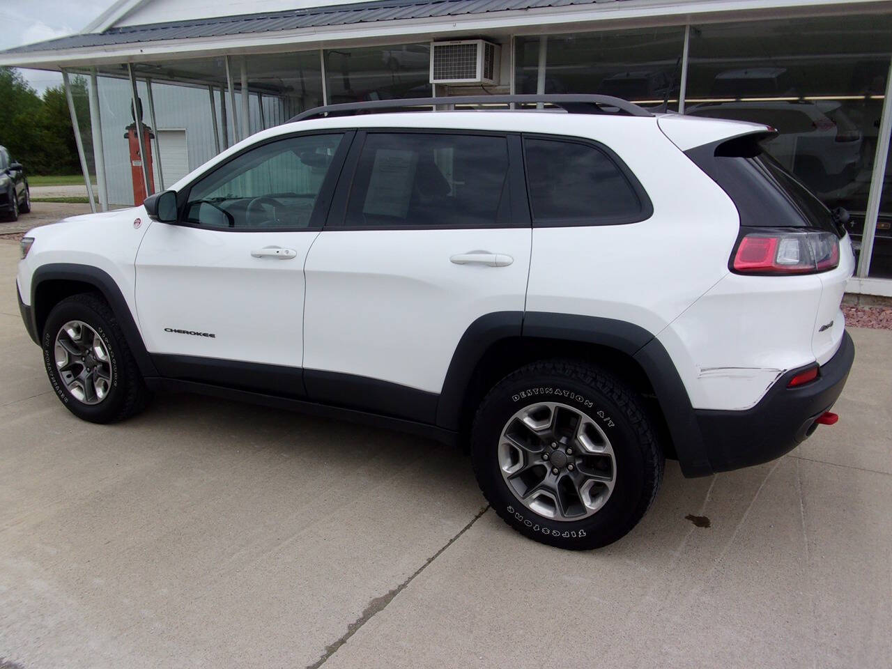 2019 Jeep Cherokee for sale at Johnson Car Company LLC in Mount Pleasant, IA