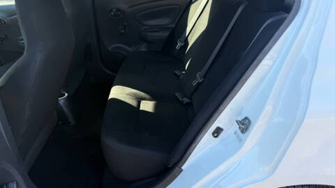 2012 Nissan Versa 1.6 S