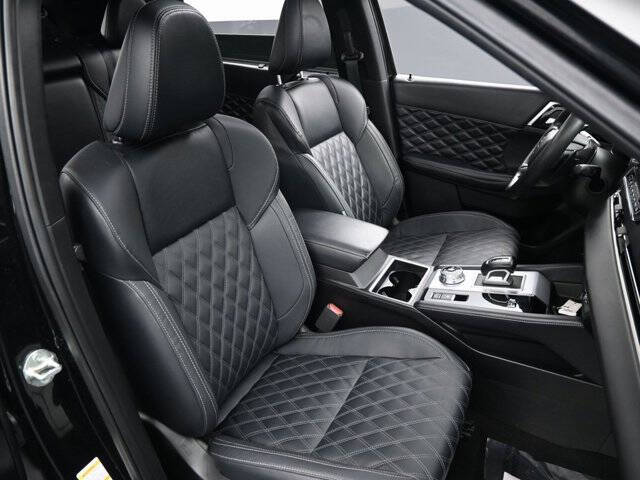 2023 Mitsubishi Outlander PHEV SEL