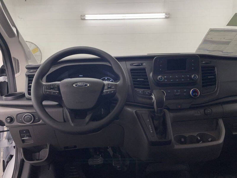 2025 Ford Transit