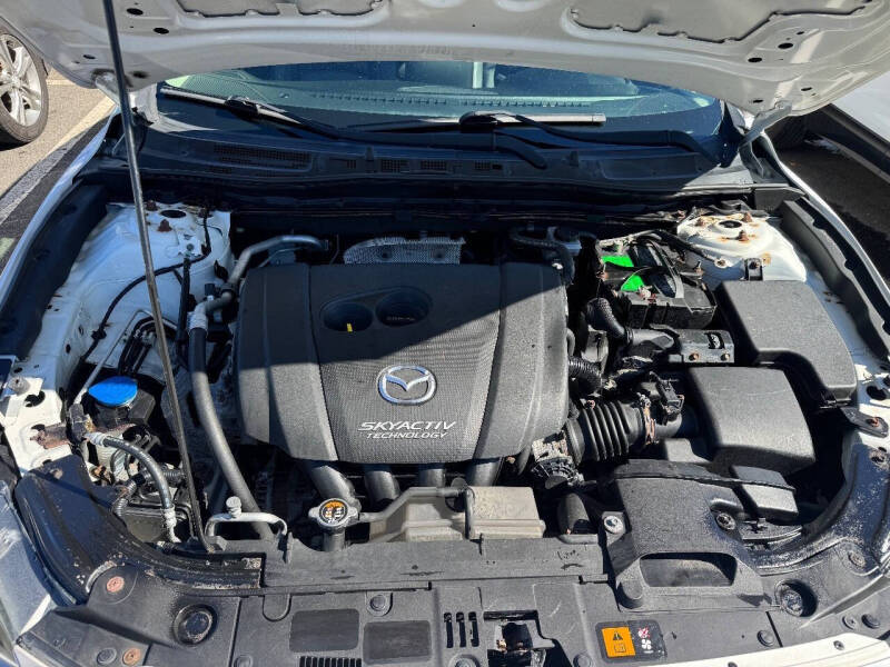 2015 Mazda MAZDA3 i Grand Touring