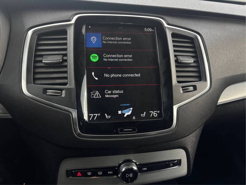 2021 Volvo XC90 T5 Momentum