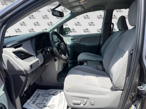 2017 Toyota Sienna