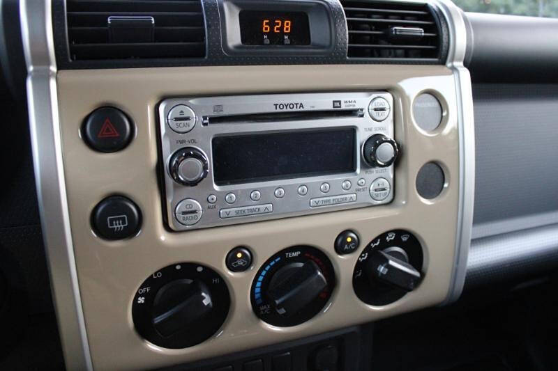 2013 Toyota FJ Cruiser