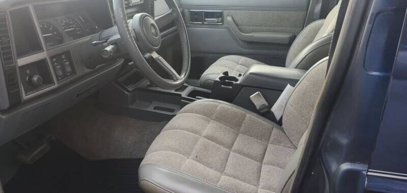 1991 Jeep Cherokee Laredo