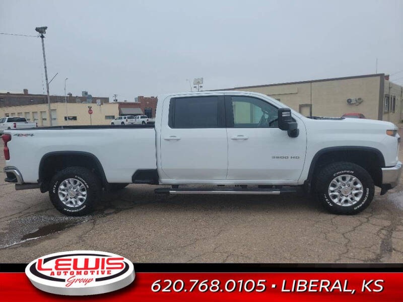Used 2022 Chevrolet Silverado 3500HD LT with VIN 1GC4YTEY4NF171736 for sale in Liberal, KS