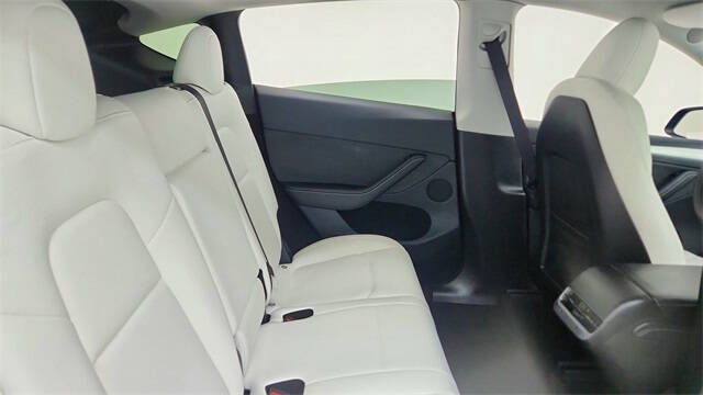 2024 Tesla Model Y Performance