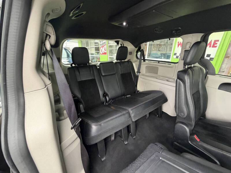 2016 Dodge Grand Caravan SXT