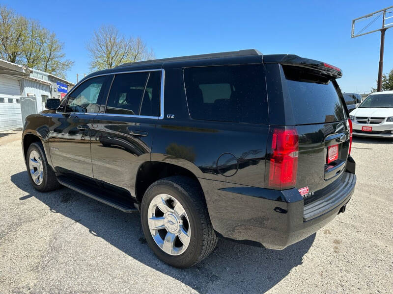 2017 Chevrolet Tahoe for sale at GREENFIELD AUTO SALES in Greenfield IA