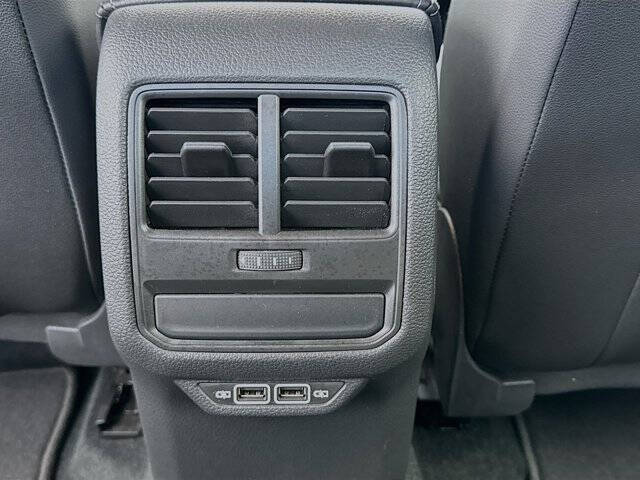 2022 Volkswagen Passat SE