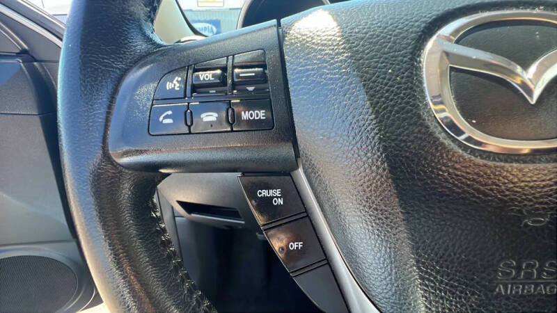 2013 Mazda MAZDA3 i Touring