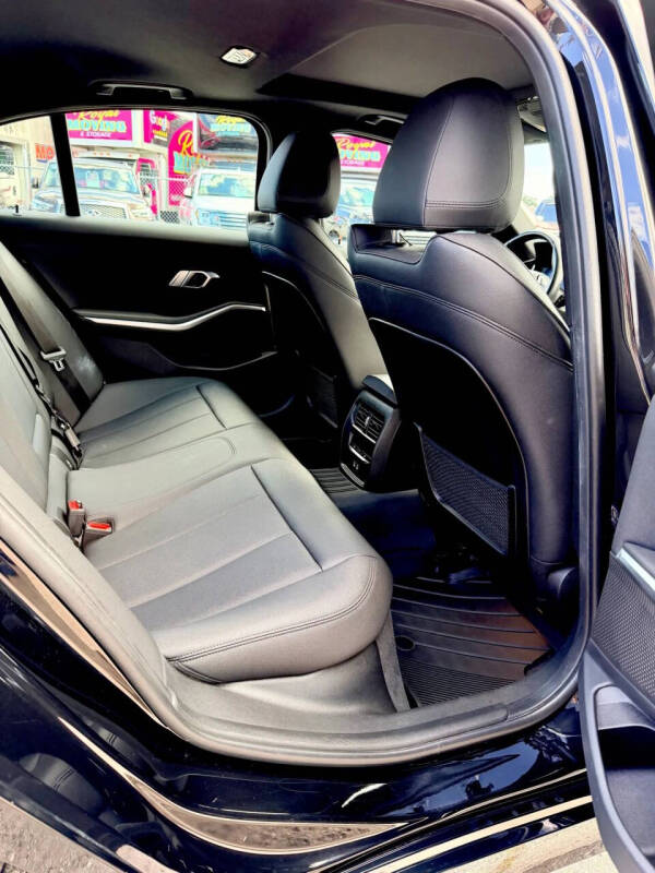 2021 BMW 3 Series 330i