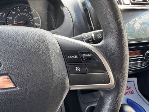 2024 Mitsubishi Mirage ES