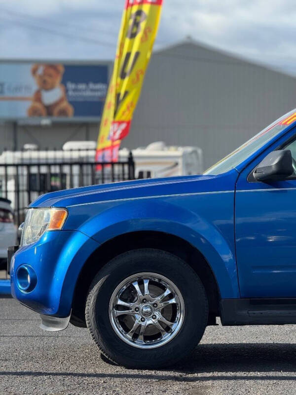 2011 Ford Escape XLT