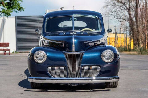 1941 Ford Deluxe