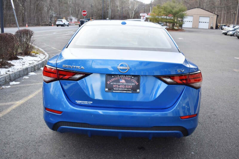 2024 Nissan Sentra SV