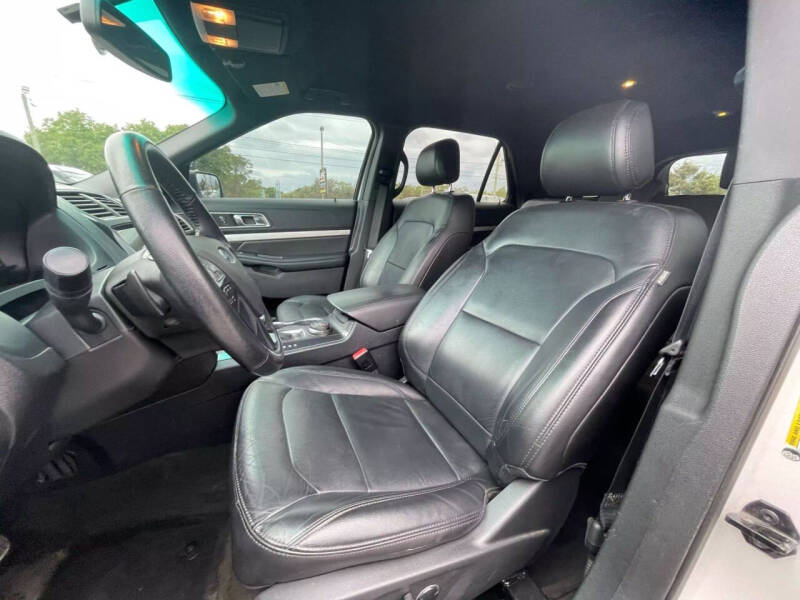 2017 Ford Explorer XLT