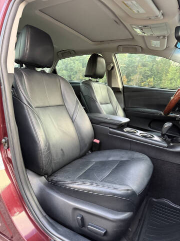 2014 Toyota Avalon Hybrid XLE Premium