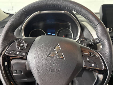 2025 Mitsubishi Eclipse Cross SE