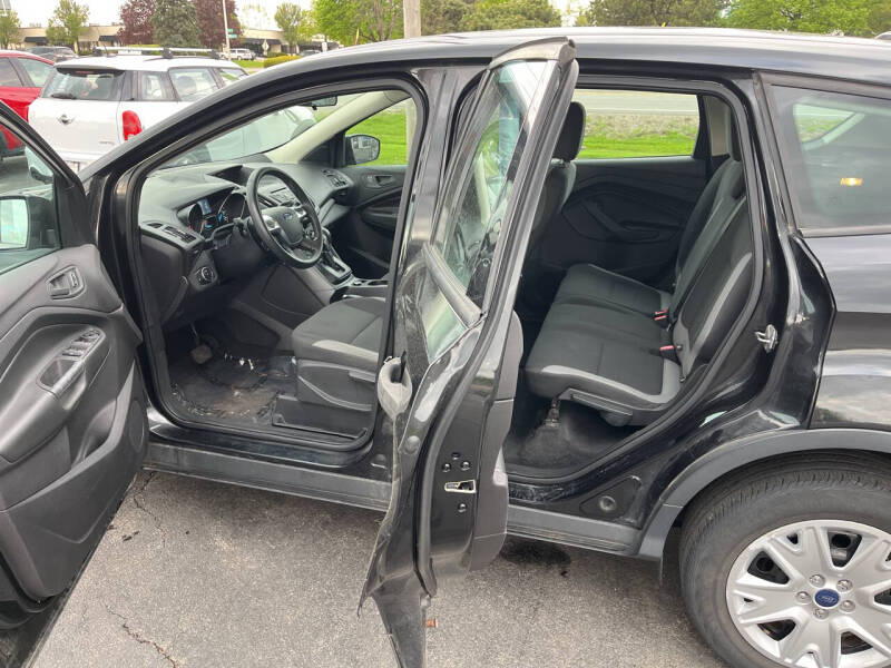 2014 Ford Escape S