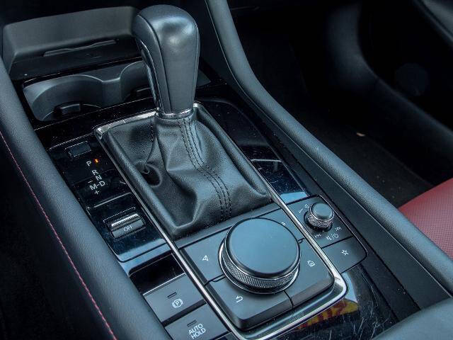 2025 Mazda Mazda3 Sedan 2.5 S Carbon Edition