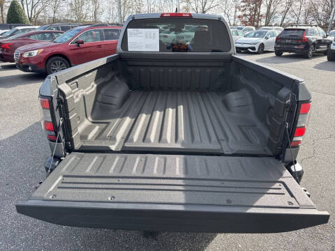 2023 Nissan Frontier S