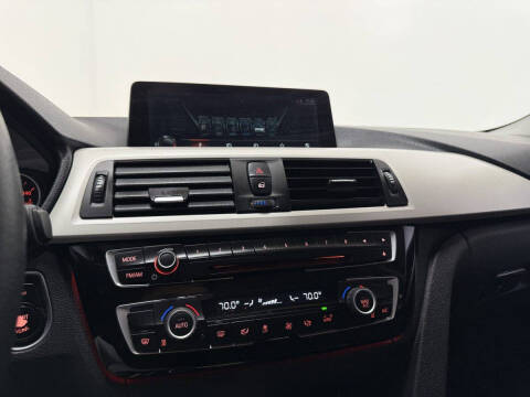 2017 BMW 3 Series 320i