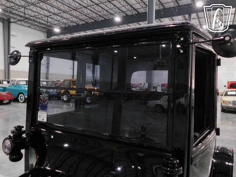 1918 Ford Model T