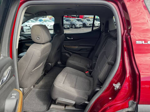 2017 GMC Acadia SLE-2