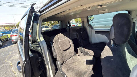 2012 Dodge Grand Caravan Crew