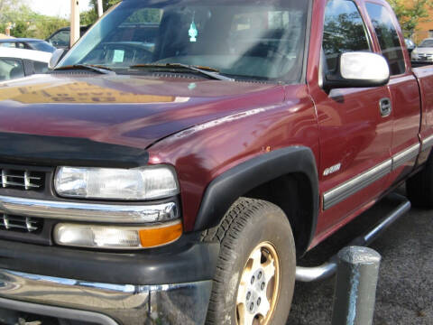 1999 Chevrolet Silverado 1500 for sale at S & G Auto Sales in Cleveland OH